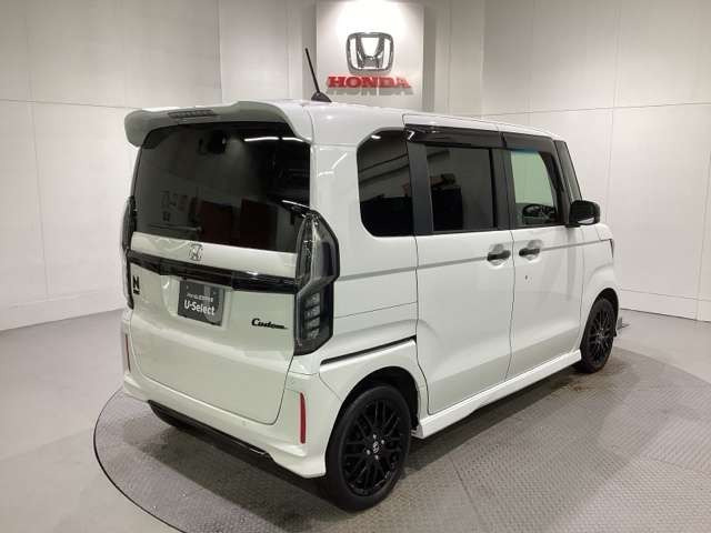 N-BOXカスタムL ターボ スタイルプラス ブラック 4WD