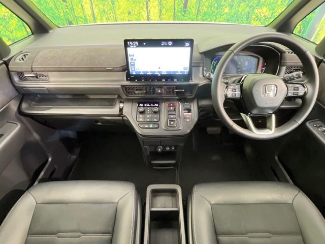 ステップワゴン2.0 e:HEV スパーダ プレミアムライン