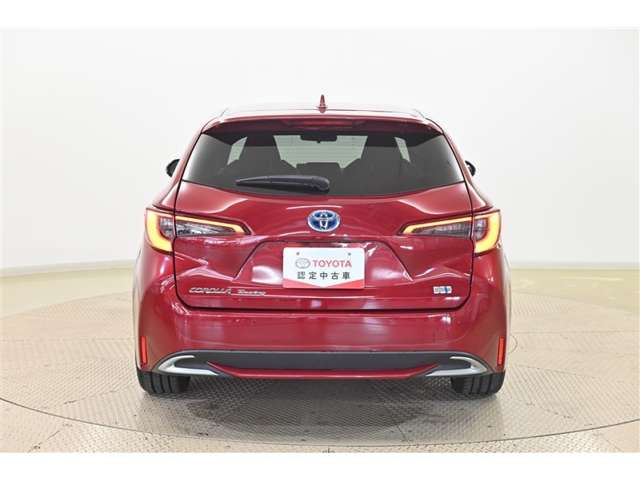 カローラツーリング1.8 ハイブリッド W×B