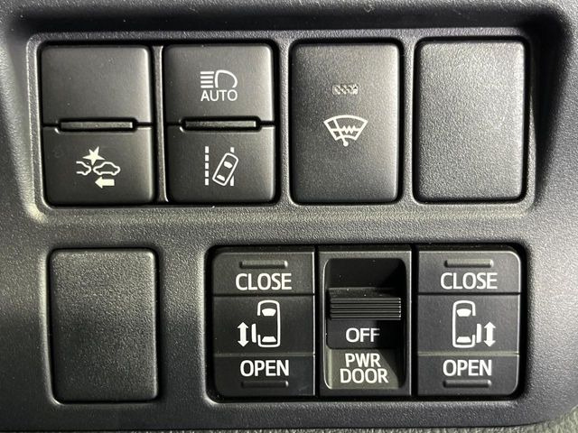 ヴォクシー2.0 ZS 煌