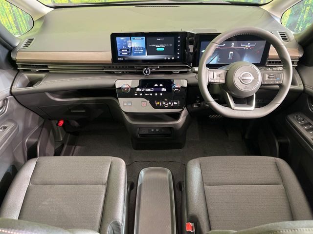 セレナ1.4 e-POWER ハイウェイスターV