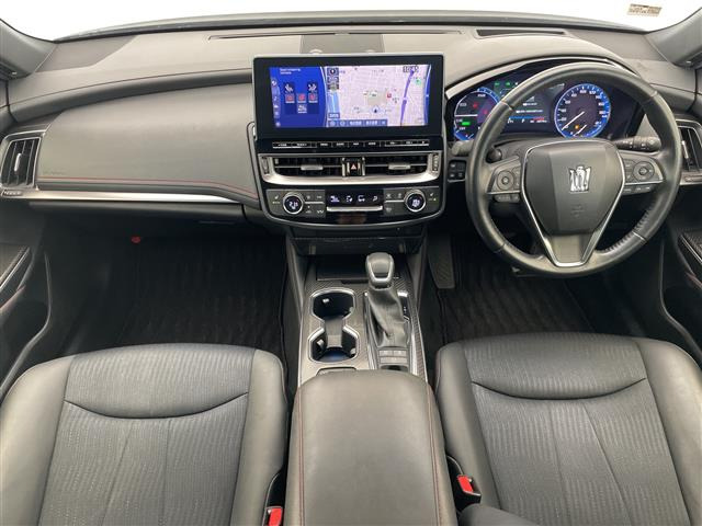 クラウンハイブリッド 2.5 RS