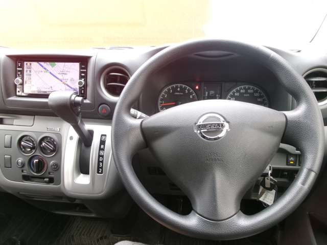 NV350キャラバン2.0 DX ロング