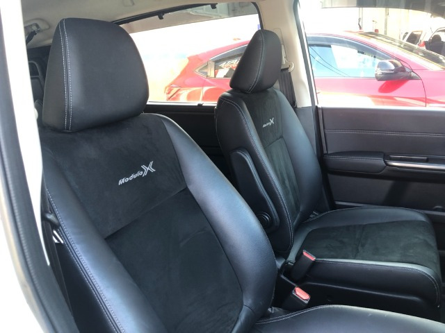 フリード1.5 ハイブリッド モデューロX ホンダセンシング