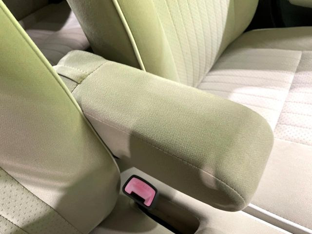 �y�A�[�����X�g�z�^�]���̐g�̂̕��S���y�����Ă����A�[�����X�g�𑕔���