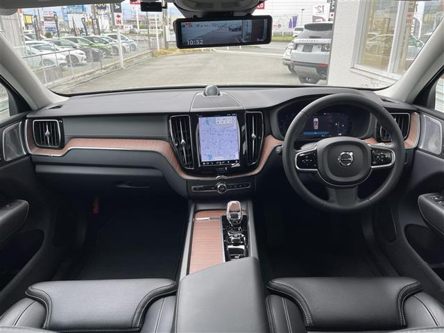 XC60アルティメット B5 AWD 4WD