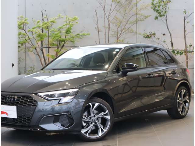 A3スポーツバック30 TFSI シグネチャーエディション