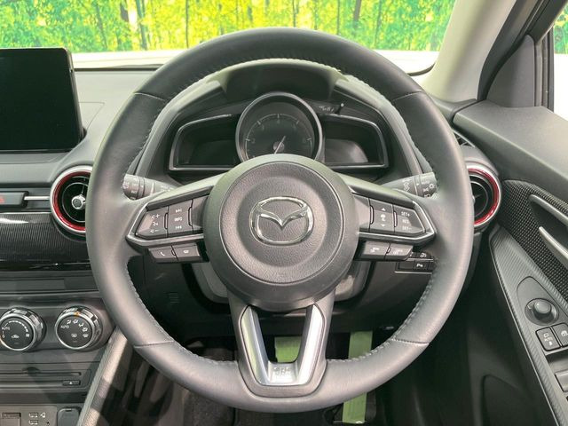 �y�X�e�A�����O�X�C�b�`�z�^�]���A�O������ڐ������炷���ƂȂ��A�I�[�f�B�I���̑��삪�\�ȕ֗��@�\!���S&���K�ȃh���C�u�����o���Ă���܂���