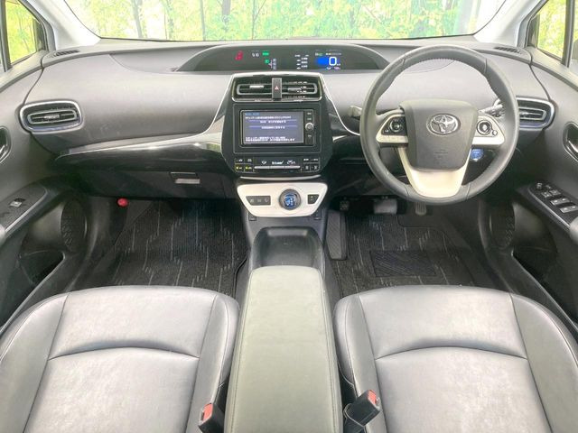 プリウス1.8 S ツーリングセレクション