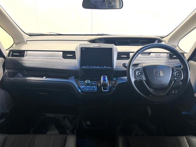 フリード1.5 ハイブリッド EX