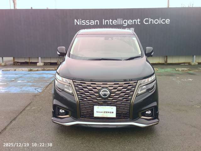 エルグランド2.5 250ハイウェイスター プレミアム アーバンクロム 4WD