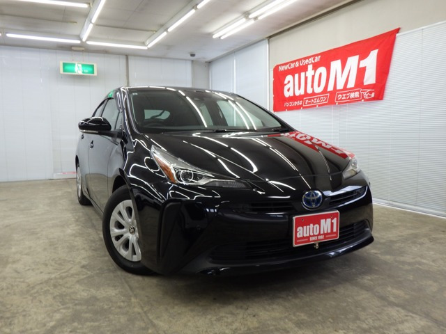 プリウス1.8 S E-Four 4WD