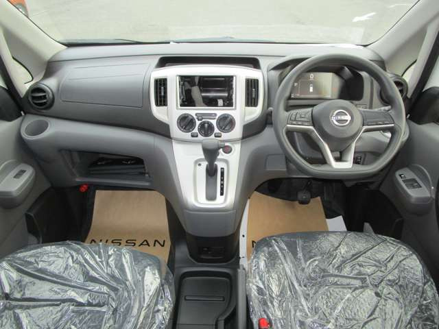 NV200バネット1.6 16X-2R