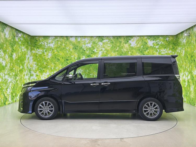 ヴォクシー2.0 ZS 煌III