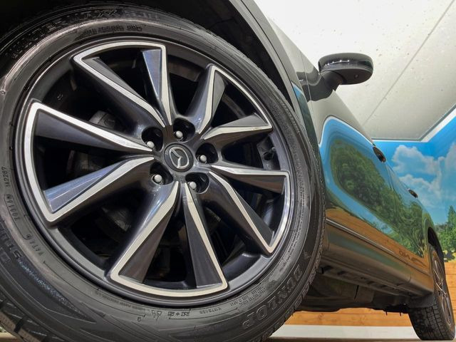 �y����19�C���`�A���~�z�C�[���z�O�ςɃ}�b�`���������A���~�z�C�[���𑕒����Ă���܂��B�e��ЊO�A���~�z�C�[����A�X�^�b�h���X�^�C�����戵�����Ă���܂��B���񂲑��k����������