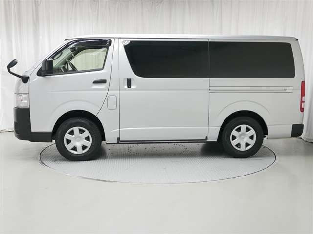 ハイエースバン2.8 DX ロング ディーゼル 4WD