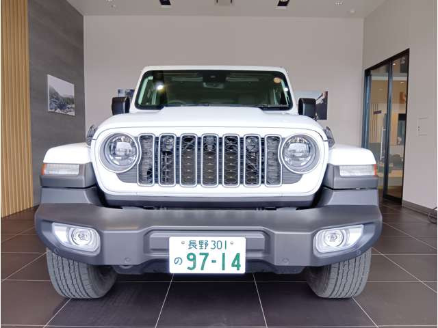 ラングラーアンリミテッド サハラ 4WD