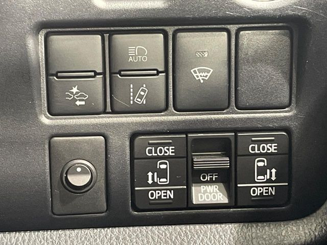 ヴォクシー2.0 ZS 煌II