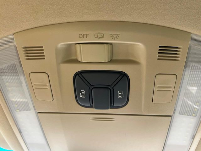 �y�����p���[�X���C�h�h�A�z�X�}�[�g�L�[��^�]�Ȃ̃X�C�b�`�Ō�ȗ����X���C�h�h�A�̊J���\���d��������͂����ăh�A���J����K�v�������A�����Ȃ��q�l�ł��ȒP�ɊJ���߂ł����K�ł���