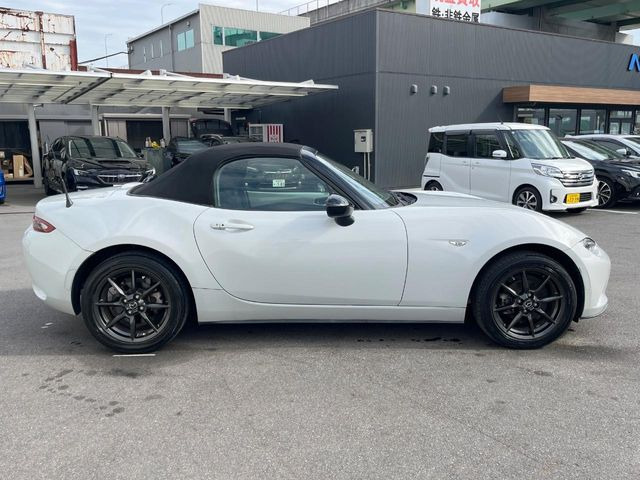 �������x�̃K���X�疌�ŝ����͂������A�㎿�ȃc���E����������B���O����_���J�����؂Ȉ��Ԃ�ی삵�A�F�����E�򉻂�h�~�B�u�e�X�v���b�V���R�[�g�v�A�u�e�v���~�b�T�R�[�g�v���炨�I�т��������܂��B