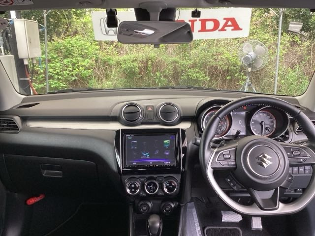 スイフト1.2 ハイブリッド(HYBRID) RS