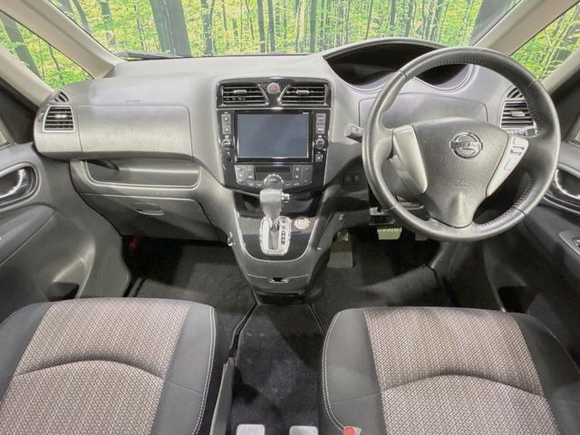 セレナ2.0 ハイウェイスターG S-HYBRID アドバンスドセーフティパッケージ