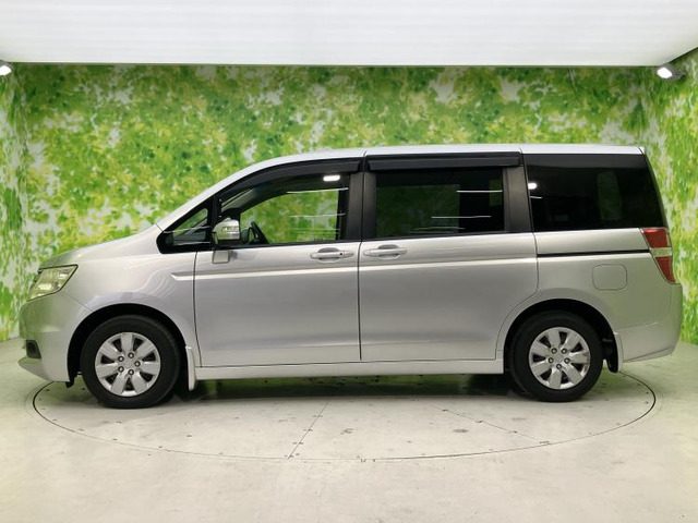 ステップワゴン2.0 G コンフォート セレクション