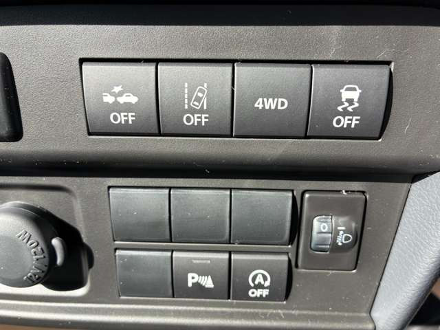 NT100クリッパーDX 4WD