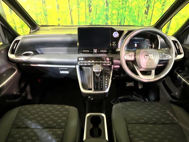 ヴォクシー1.8 ハイブリッド S-Z