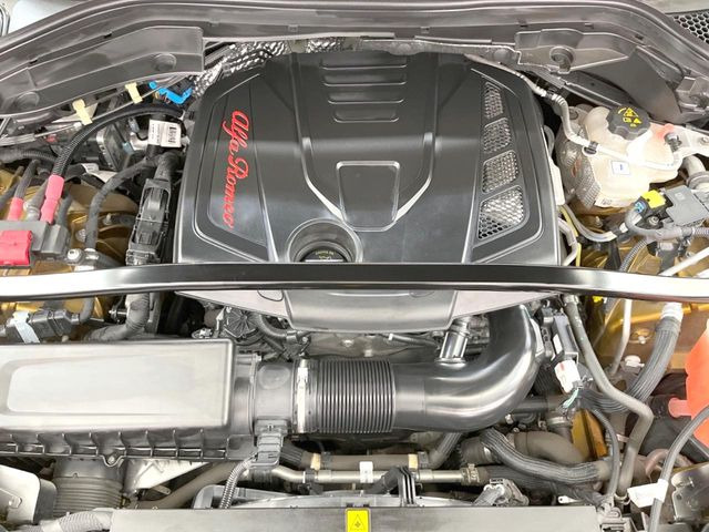 �����X�ł́A�e���[�J�[�̐�p�f�f�e�X�^�[�𓱓��B���Ǝ��i�����e�N�j�J���X�^�b�t���풓���Ă���܂��̂ŁA������̍ۂɂ����S���Ă����p���������܂��B