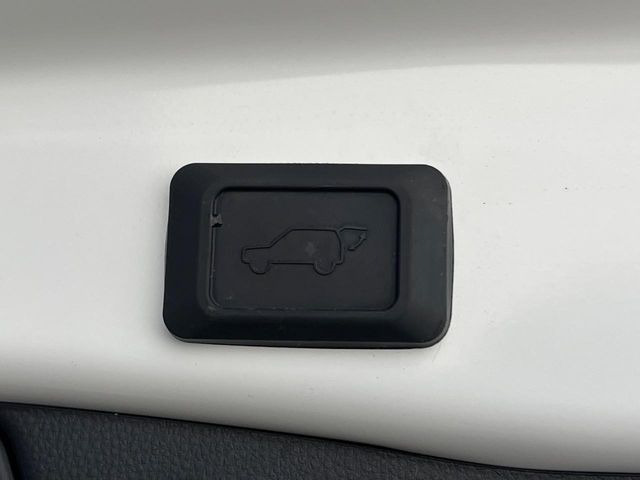 �y�p���[�o�b�N�h�A�z�X�}�[�g�L�[��^�]�Ȃ̃{�^�������������Ń��A�Q�[�g�������ŊJ���܂�!�ו��������Ă��鎞��A�����ʒu�ɂ���o�b�N�h�A��߂�ۂɕ֗��ȋ@�\�ł���