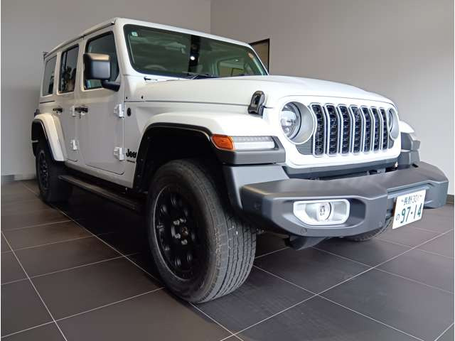 ラングラーアンリミテッド サハラ 4WD