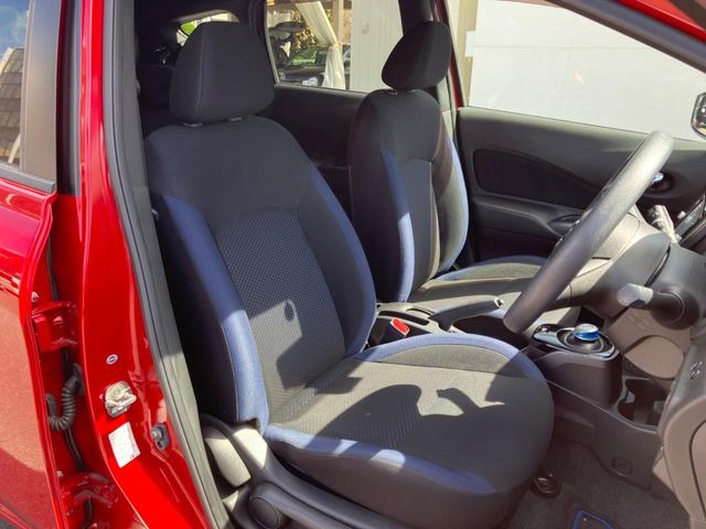 �^�]�ȃV�[�g���͎g�p�������Ȃ��A�ǍD�ȏ�ԂƂȂ��Ă��܂��B���J�Ɏg���Ă������Ƃ��悭�킩��܂��ˁB