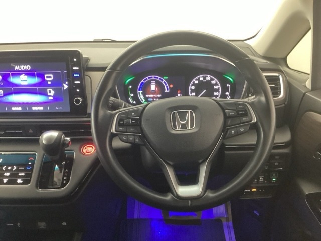 オデッセイ2.0 e:HEV アブソルート EX