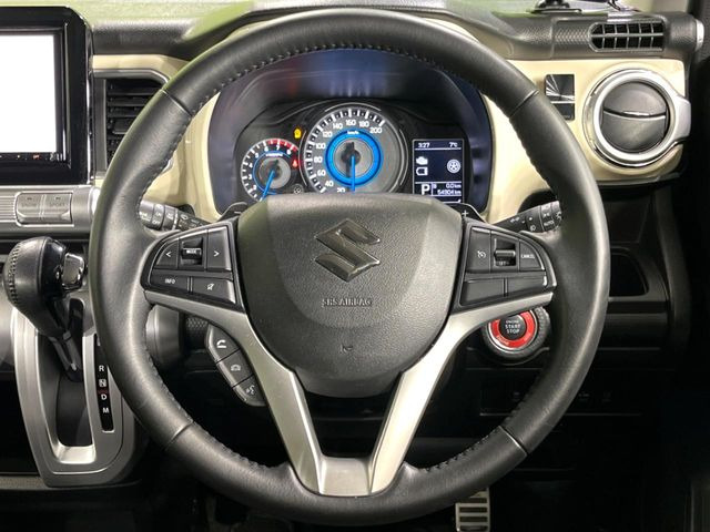 �y�X�e�A�����O�X�C�b�`�z�^�]���A�O������ڐ������炷���ƂȂ��A�I�[�f�B�I���̑��삪�\�ȕ֗��@�\!���S&���K�ȃh���C�u�����o���Ă���܂���