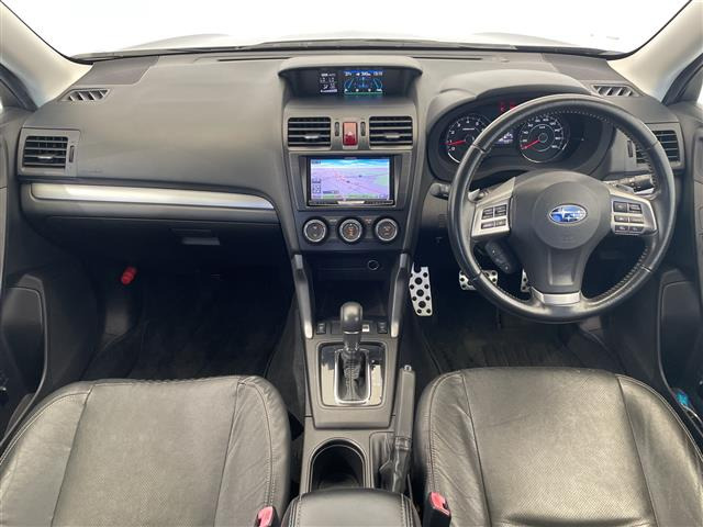 フォレスター2.0 XT アイサイト 4WD