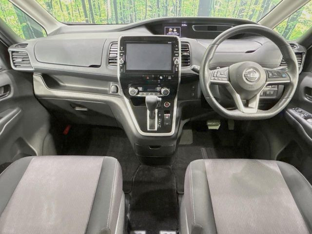 セレナ2.0 ハイウェイスター Vセレクション