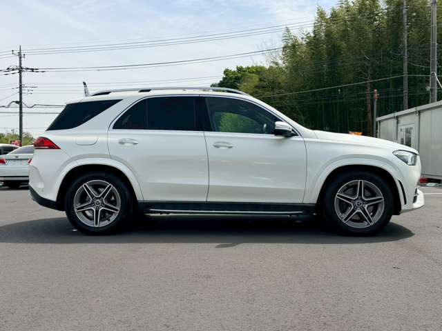 ���X�݌ɂ͊O���A�����N���[�j���O��ɓW�����A�����Ď��̏C�����̗L���A���[�^�[��������̗L������O�ҋ@�ւɂ�錟����S����{���Ă���܂��B�Ԍ��A�����A����h�������ЂőΉ��ł��܂��̂ł����S���������B