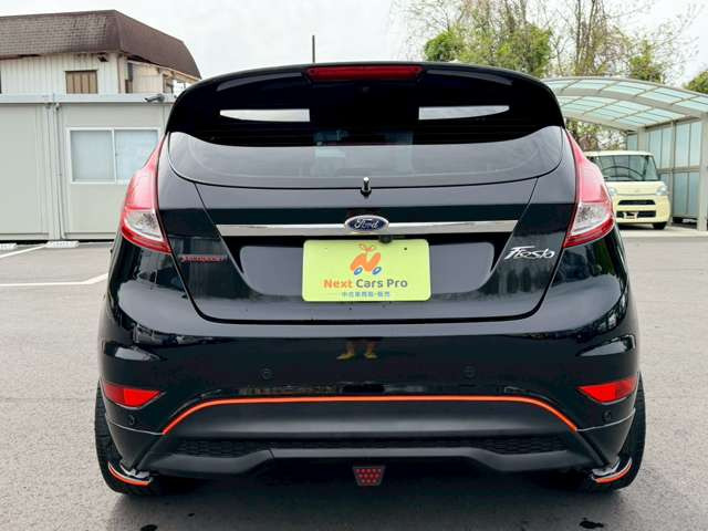 ���X�݌ɂ͊O���A�����N���[�j���O��ɓW�����A�����Ď��̏C�����̗L���A���[�^�[��������̗L������O�ҋ@�ւɂ�錟����S����{���Ă���܂��B�Ԍ��A�����A����h�������ЂőΉ��ł��܂��̂ł����S���������B