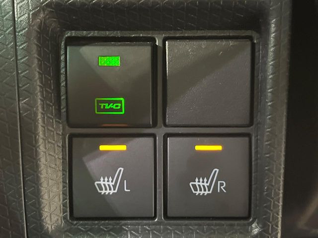 �y�V�[�g�q�[�^�[�z�������ɏd�󂷂�V�[�g�q�[�^�[!�G�A�R����葁�����܂��Ă����̂Ŋ�����̐l�����S�ł��ˁ�G�A�R���̉����͊������邩����A�Ƃ������ɂ����������߂ł��B