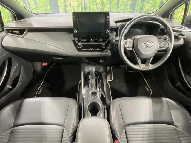 カローラツーリング1.8 ハイブリッド W×B