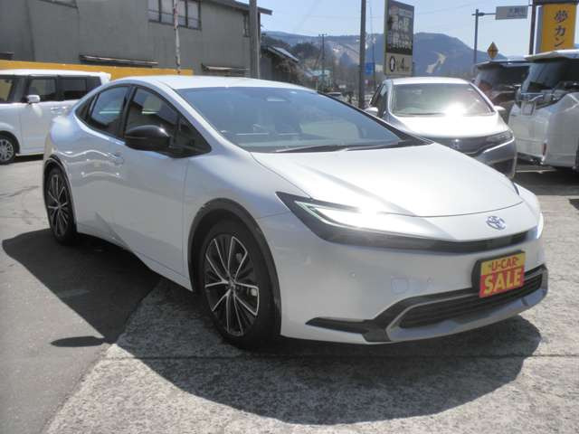プリウス2.0 Z E-Four 4WD