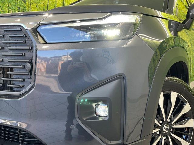 �yLED�w�b�h���C�g�z���V����ԑ��s�����ǍD�Ȏ��E���m�ۂ����S���ĉ^�]�ł��鍂�P�xLED�w�b�h���C�g�𑕔�!�_�����x�������A����d�͂��}�����Ă��܂��B