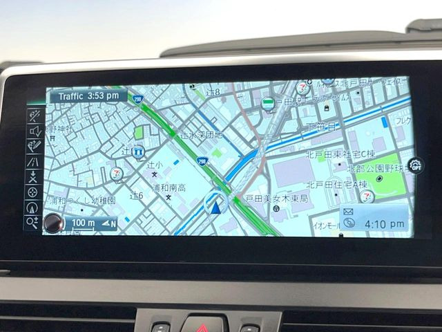 �������i�r:��̊��̂���i�r�́A����������ԓ������o���Ă���܂��B�I�[�f�B�I�@�\���[�����Ă���܂��̂ŁA�^�]�����y���߂܂���