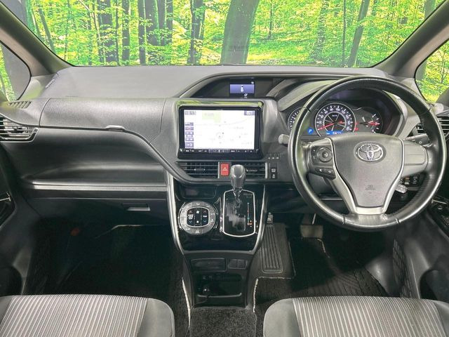 ヴォクシー2.0 ZS 煌