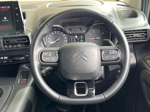 ���n���h�����̃X�������Ȃ��A���ꂢ�ȏ�Ԃ��ێ����Ă���܂��B�e�X�C�b�`���̓�����m�F�ς݂ł��B