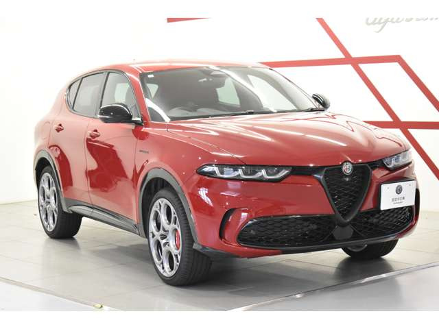 トナーレプラグインハイブリッド Q4 ヴェローチェ 4WD