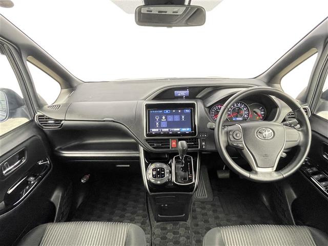 ヴォクシー2.0 ZS 煌