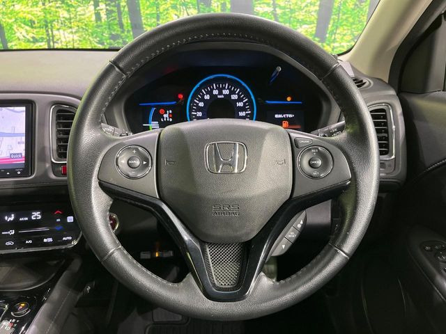 �y�N���[�Y�R���g���[���z�������H�����N���N���s�B�A�N�Z���𗣂��Ă���葬�x�ő��s���ł��A�������^�]���̕��S���y��!�����E�������ȒP�ȃX�C�b�`����Œ����ł��܂��B