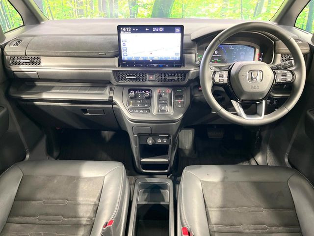 ステップワゴン2.0 e:HEV スパーダ プレミアムライン